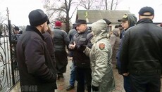 Глава Правого сектора Ровенщины угрожает захватить все храмы УПЦ в Дубенском районе