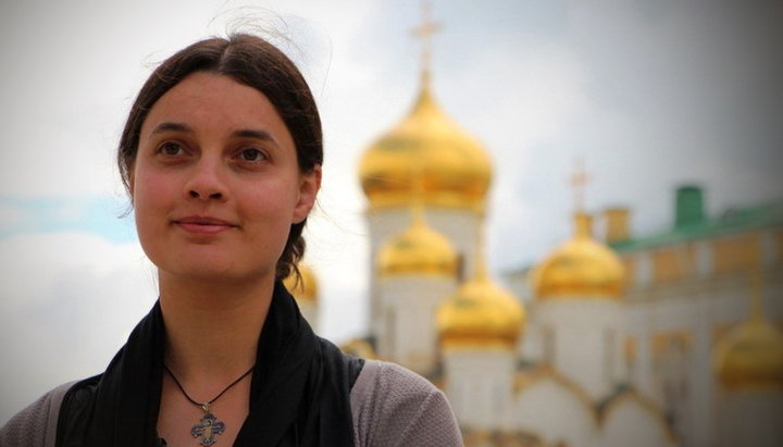 «Тебя, <женщина>, – пишет святитель Иоанн Златоуст, – создал Бог благообразною для того, чтобы и чрез это возбудить в нас удивление к Себе, а не для того, чтобы Ему мы наносили оскорбление». Фото: pbs.twimg.com