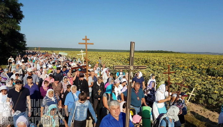 Хресний хід в Іосафатову долину. Фото: spzh.news