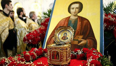 On St. Panteleimon’s Day, UOC prays for doctors and patients