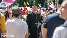 Media: Greek Catholic priest – a recognizable figure of protest in Brest