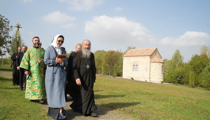 Блаженніший Митрополит Онуфрій освятив храм на честь свого небесного покровителя. Фото: Сергій Рижков