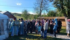 Believers of the seized UOC temple in Buderazh celebrate patronal feast