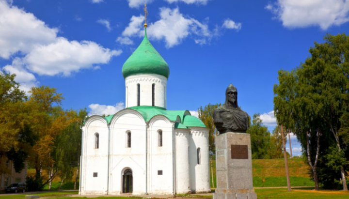 Спасо-Преображенський собор в Переславлі-Заліському, в якому виявлено напис. Фото: putidorogi-nn.ru