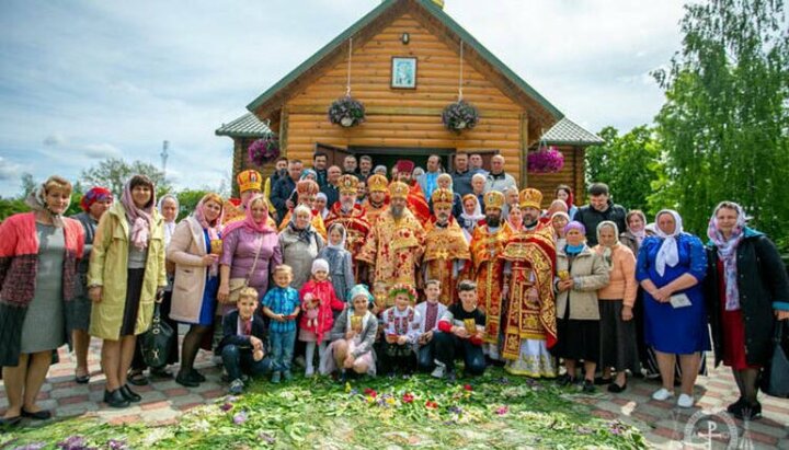 Освящение храма в селе Русанов. Фото: news.church.ua