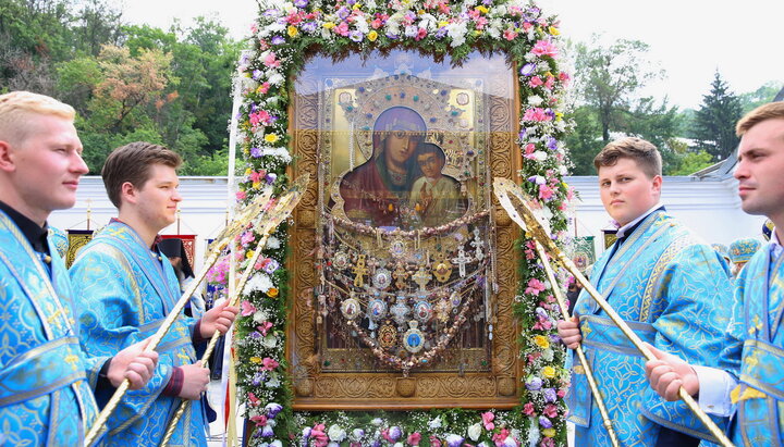 Празднование Святогорской иконы Божией Матери. Фото: svlavra.church.ua