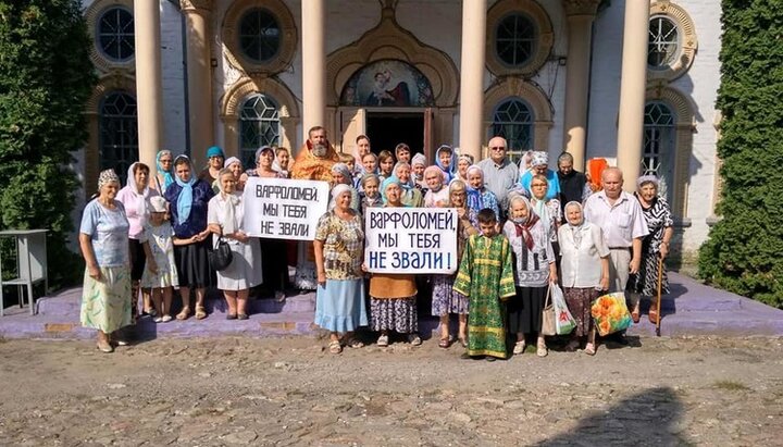 К флешмобу уже присоединились множество приходов Запорожской епархии. Фото: facebook.com/genaelin