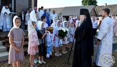 У Брониці розповіли, як місцеві жителі допомагали будувати новий храм УПЦ