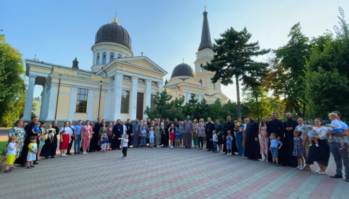 УПЦ в Одессе приглашает на праздник в поддержку семейных ценностей. Фото: скриншот видео с youtube-канала Одесской епархии