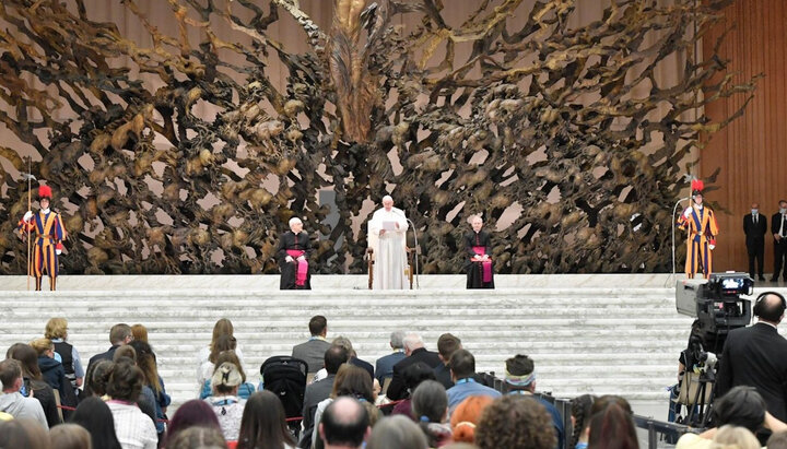 Папа Франциск на встрече с немецкими паломниками. Фото: Vatican Media