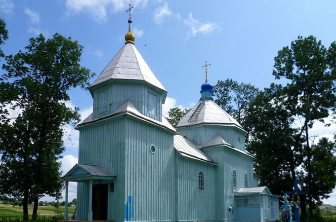 В Грибовице УПЦ КП и органы власти оказывают давление на священника УПЦ