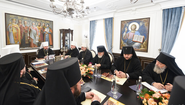 OCU allows all its clerics to serve with Holy Doors open