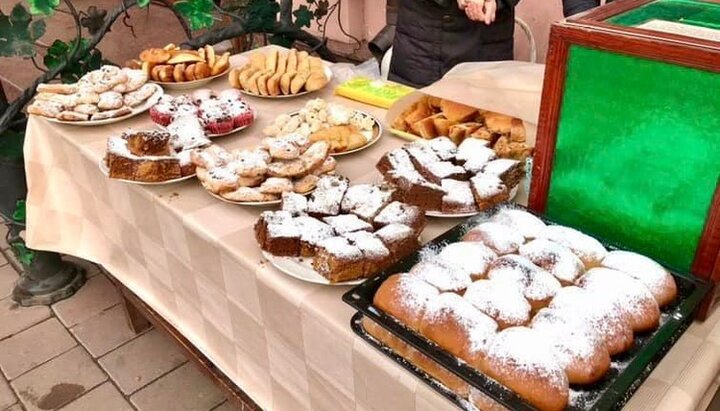 Перший благодійний ярмарок при Свято-Пантелеімонівському монастирі. Фото: Facebook-сторінка Свято-Пантелеімонівського монастиря міста Одеси