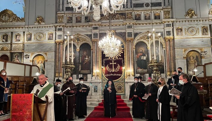 ცერემონიას მეთაურობდა პატრიარქი ბართლომე. ფოტო: haber.sat7turk.com