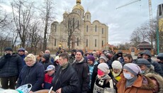 У Черкаській єпархії допомагають біженцям та нужденним