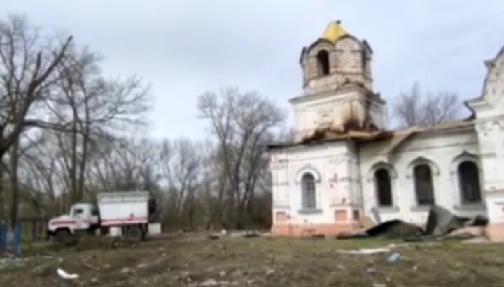 Вознесенский храм в Лукашовке. Фото: скриншот facebook-страницы ДСНС Украины