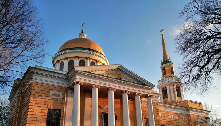 У Дніпропетровській області у Великодню ніч скасують комендантську годину