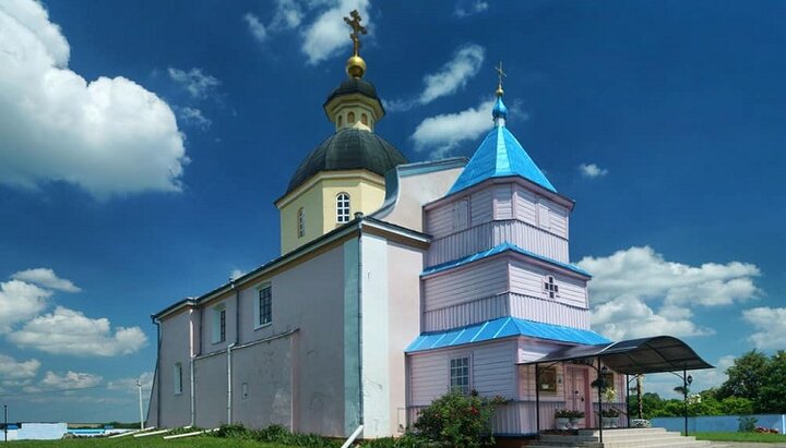 Свято-Успенский храм УПЦ в села Дорогобуж Ровенской епархии. Фото: rivne.church.ua