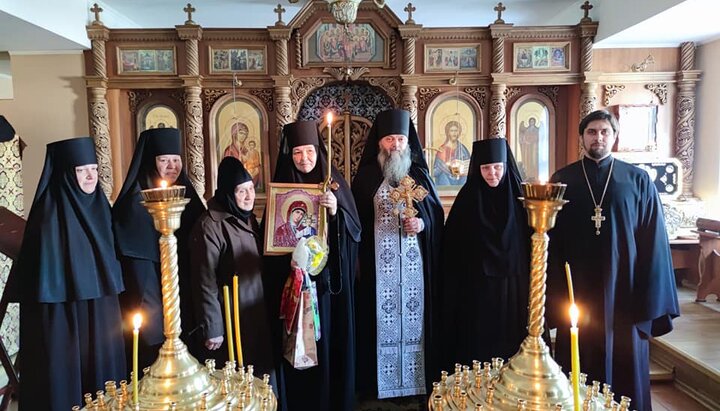 Постриг в Кировоградской епархии. Фото: facebook.com/orthodox.kr