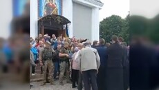 С давкой и кровью: храм в Рожище опечатан после провокации ПЦУ на литургии