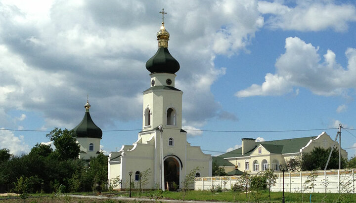 Храм в честь Феодосия Черниговского до разрушения. Фото: gorlovka-eparhia.com.ua