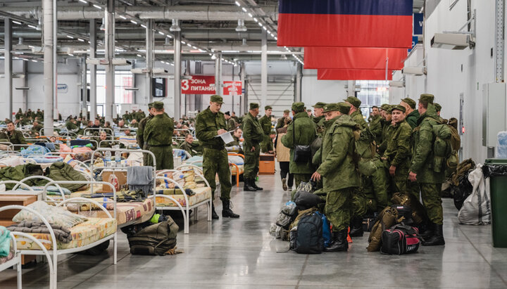 Мобилизованные на пункте сбора в Казани. Фото: пресс-служба Муфтията РТ