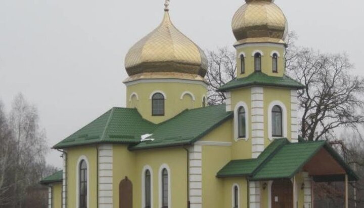 У Петропавлівському розкольники знову намагалися захопити храм УПЦ