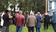 В Михайловке-Рубежовке рейдеры ПЦУ попытались захватить храм УПЦ