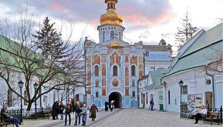 Expert: If the Kyiv-Pechersk Lavra is given to the OCU, people will not come there