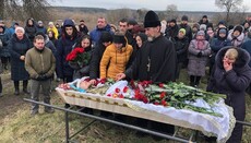 В Сумской епархии отпели погибшего на войне сына священника УПЦ