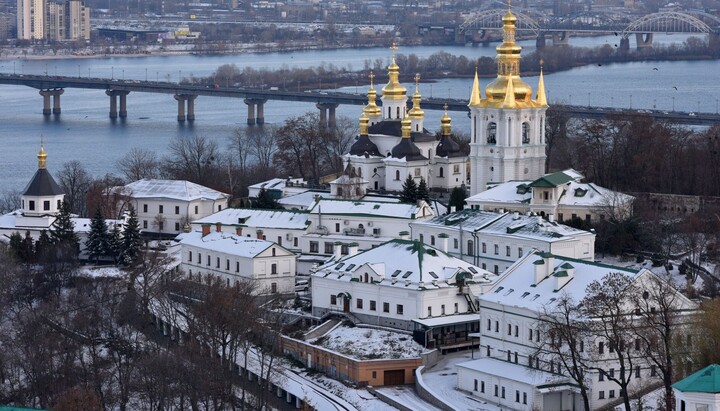 УПЦ: «Служение» ПЦУ в Киево-Печерской лавре – позор для Украины