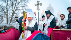 Предстоятель УПЦ освятил воды Днепра в день Крещения Господня