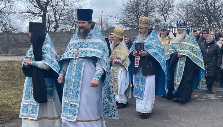 Крестный ход в монастыре. Фото: rivne.church.ua