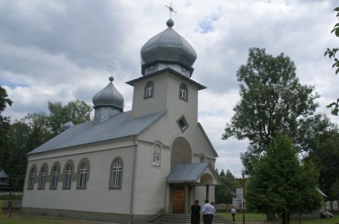 Хустська єпархія УПЦ спростувала дезінформацію Київського Патріархату про перехід громади у Пилипцях