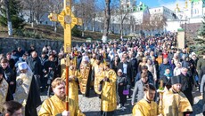 მართლმადიდებლობის დღესასწაულზე წინამძღვარმა ლიტურგია კიევის ლავრაში აღავლინა