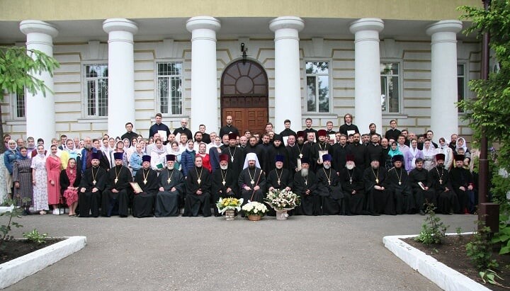 Выпуск воспитанников Харьковской духовной семинарии УПЦ. Фото: seminary.church.ua