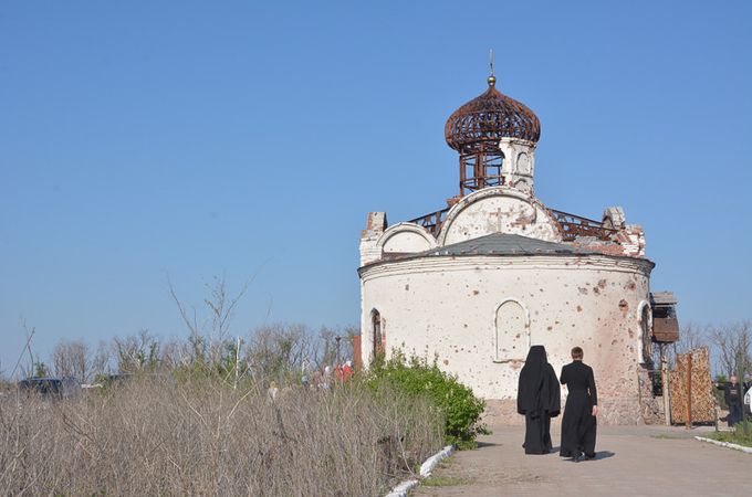 У день свого 65-річчя митрополит Іларіон (Шукало) молився у зруйнованому Іверському монастирі