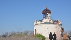 У день свого 65-річчя митрополит Іларіон (Шукало) молився у зруйнованому Іверському монастирі