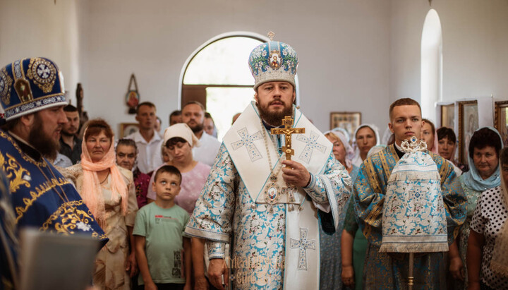 В селе Райковцы Хмельницкой области освятили храм УПЦ