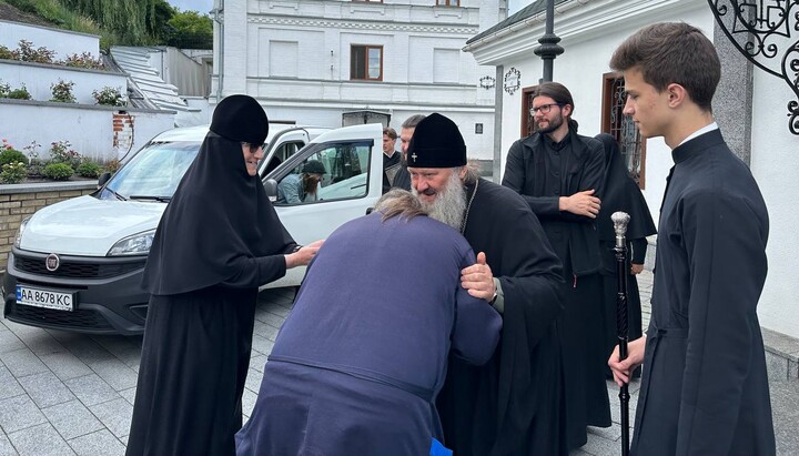 Наместника Лавры выписали из больницы после операции на сердце