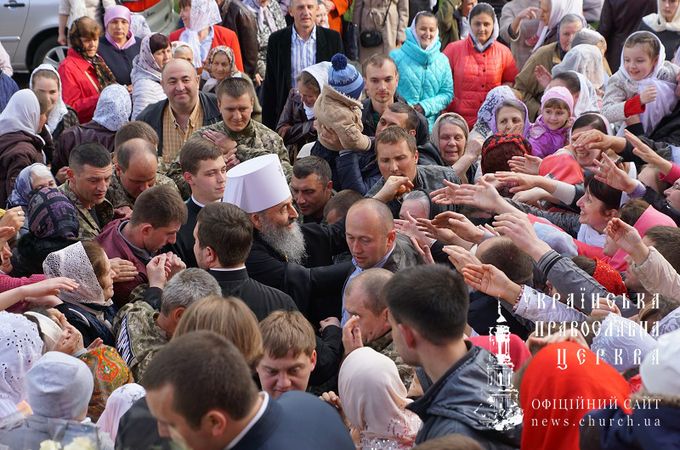 Предстоятель УПЦ находится с архипастырским визитом на Буковине