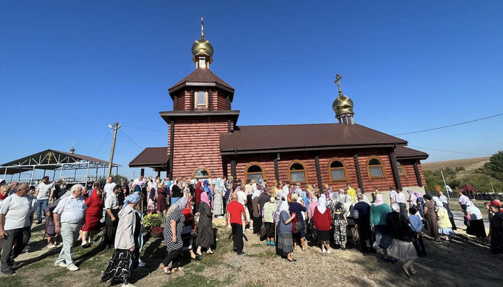 Хрестовоздвиженський храм у Долині хрестів. Фото: facebook.com/eparchia.mog.pod