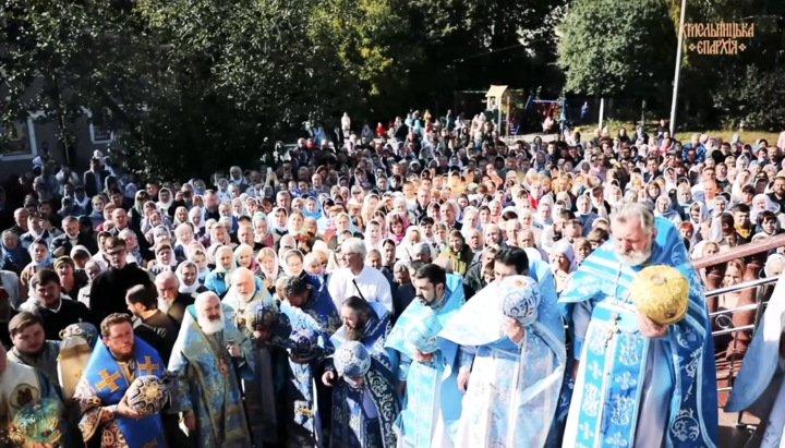 Богослужіння у Миколаївському храмі УПЦ Хмельницького. Фото: пресслужба Хмельницької єпархії