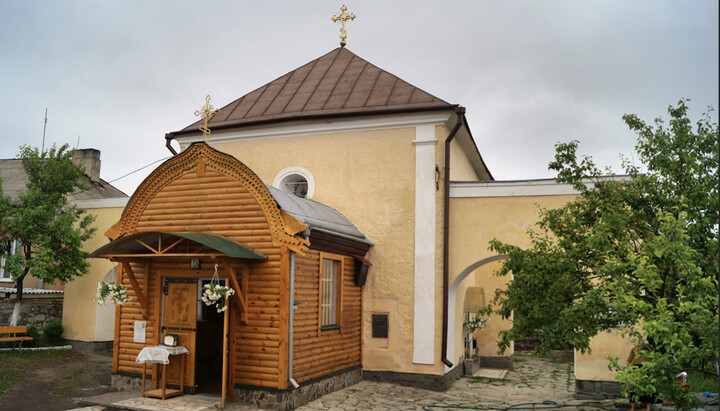 Свято-Миколаївський храм у Кам'янці. Фото: ukrainaincognita.com