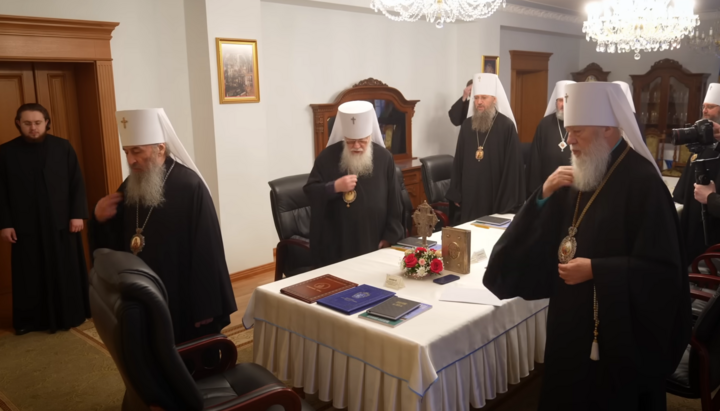 Synod of the UOC publishes data on perished priests and destroyed churches