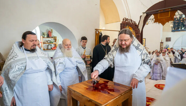 Чин освящения храма УПЦ в селе Новая Дмитровка Черкасской области. Фото: cherkasy.church.ua