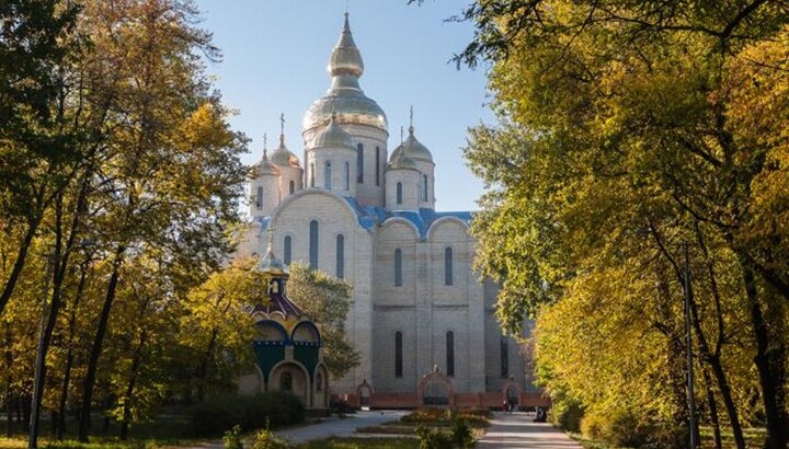 Михайловский кафедральный собор Черкасской епархии УПЦ. Фото: 18000.com