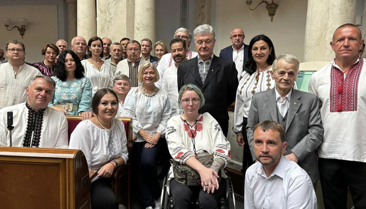 Петр Порошенко со своими однопартийцами. Фото: instagram Ирины Геращенко