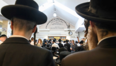 Moldova refuses to let Hasidim into Ukraine due to Israel's debts