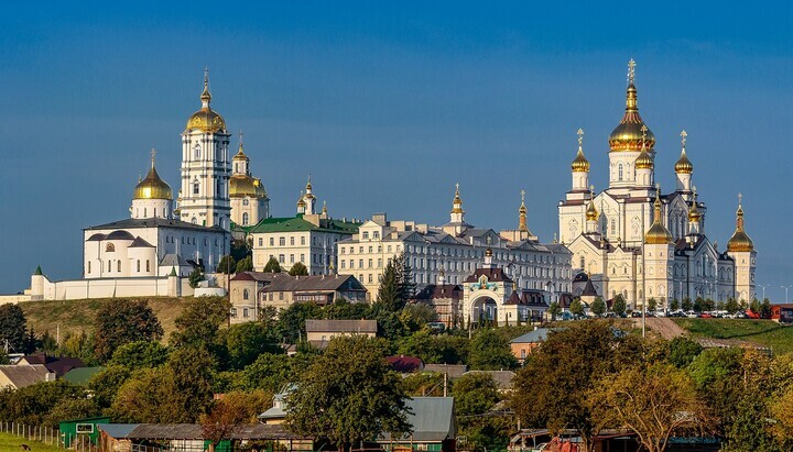 Священник спростував звинувачення щодо платних послуг у Почаївській лаврі